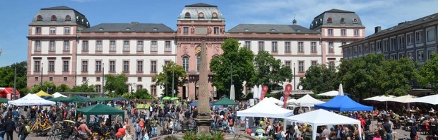 header-schloss.jpg